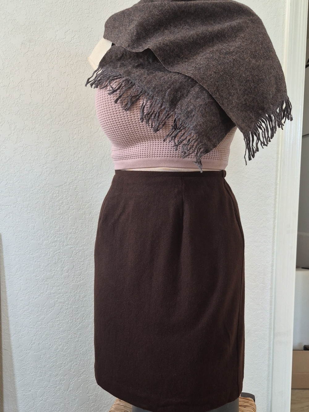Nieton McNaughton Petite Vintage Textured 100% Wool Skirt Sz 6 Petite